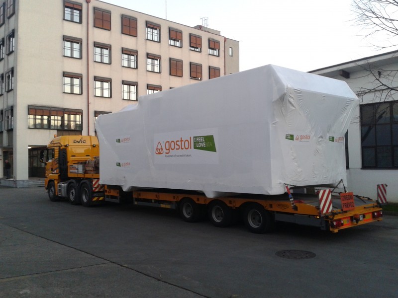 Electric tunnel oven with exceptional cargo to Moldova