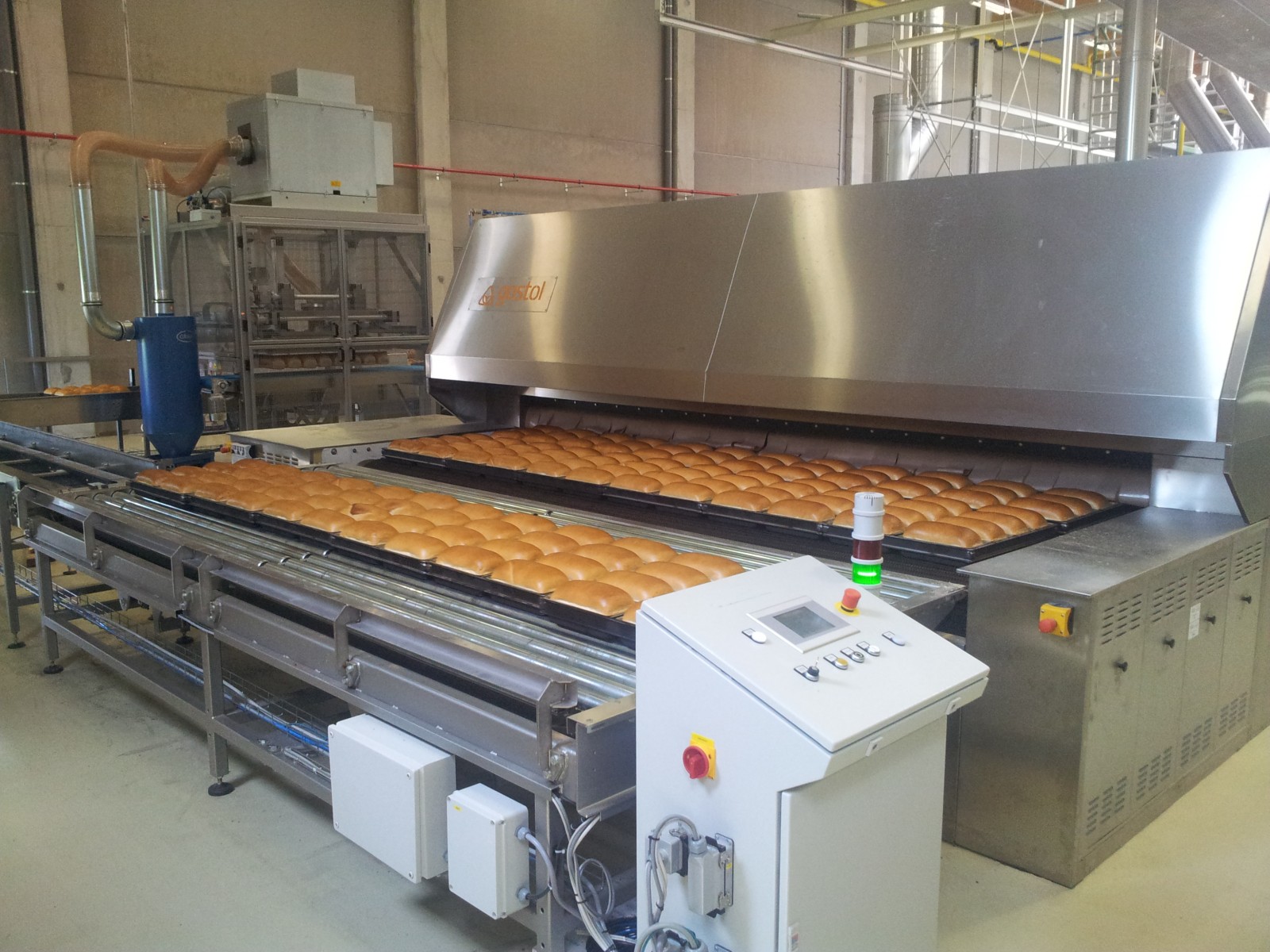 Line for tin bread with or without lidds